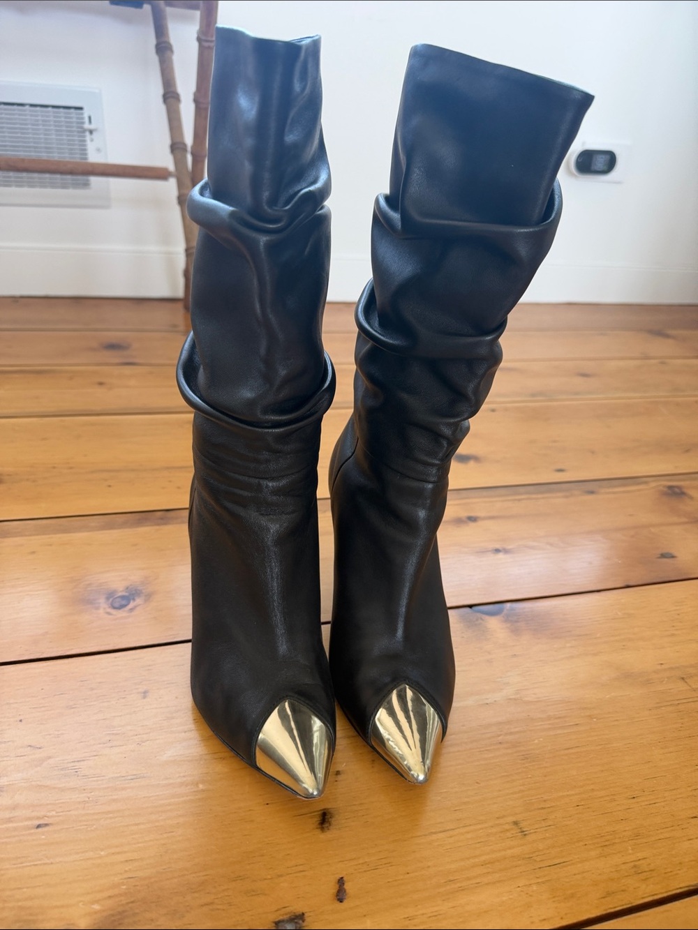 Vero Cuoio Black Slouchy short leather Boots with Metallic silver Toe Caps